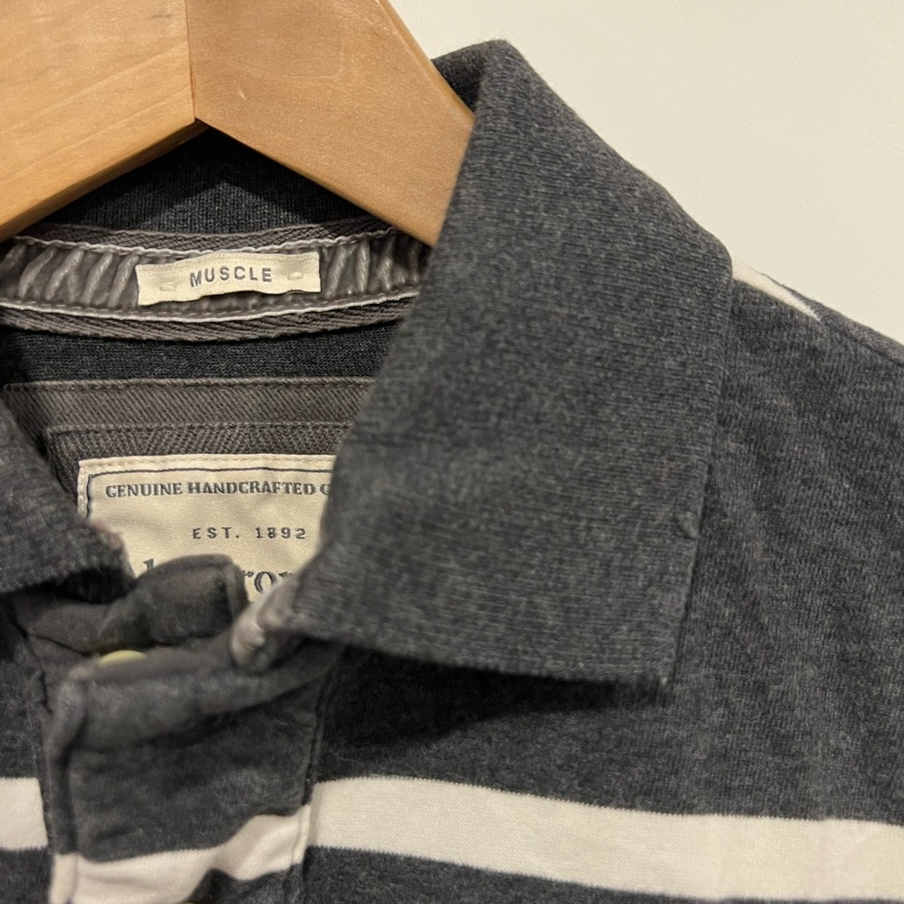 Abercrombie & Fitch long sleeve polo - Picture 9 of 13